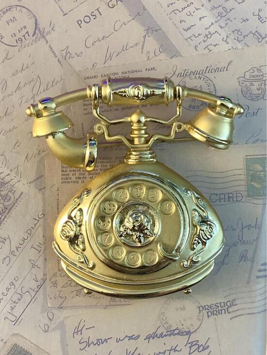 Jewelry - Vintage Signed Antique Rotary Telephone Brooch Gold Tone Figural Pin